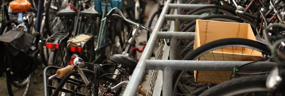 As bicicletas são o meio de transporte preferido e a maneira ideal para interagir com Amsterdam
