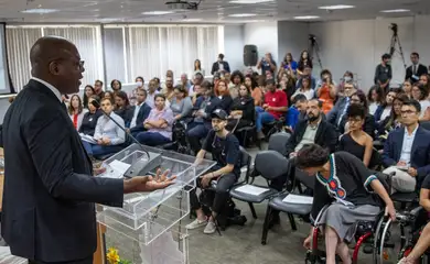 Brasília 13/03/2023 O ministro dos Direitos Humanos e da Cidadania (MDHC), Silvio Almeida, participa do seminário de avaliação do Programa de Proteção a Crianças e Adolescentes Ameaçados de Morte. 
Foto: Fabio Rodrigues-Pozzebom/ Agência Brasil