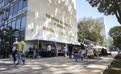 Brasília (DF), 05/05/2025 - O Ministério do Trabalho e Emprego (MTE) realiza a Semana do Trabalho, de hoje (5) a sexta-feira (9), na sede do ministério, em Brasília, com uma série de ações e serviços gratuitos para o público. Foto: Marcelo Camargo/Agência Brasil