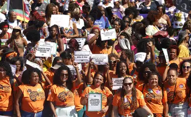 Rio de Janeiro (RJ), 28/07/2024 - 10ª Marcha das Mulheres Negras do RJ.  Mulheres negras marcham contra o racismo e pelo bem viver, na praia de  Copacabana, zona sul da cidade. Foto: Tânia Rêgo/Agência Brasil