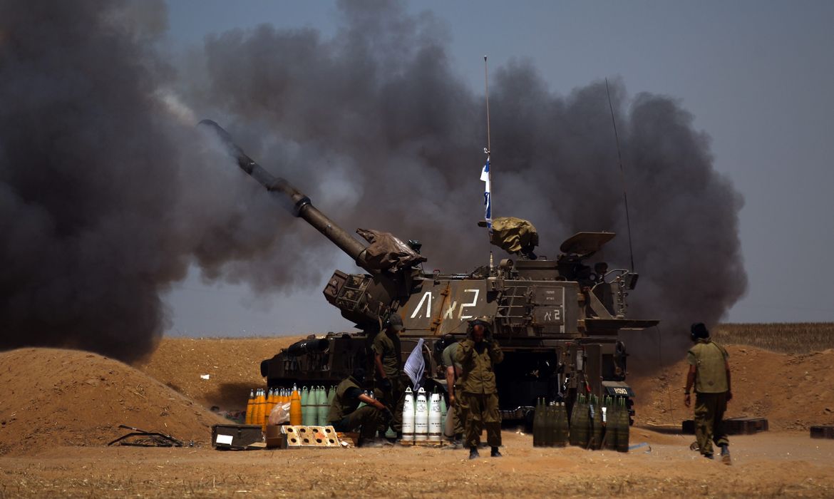 Ofensiva na Faixa de Gaza (Direitos Reservados/Atef Safadi/EPA/Agência Lusa)
