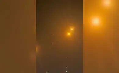 Brasília (DF), 23/06/2025 - STORY: Der Iran hat am Montag Abend nach eigenen Angaben einen US-Militärstützpunkt in Katar mit Raketen beschossen. In der Hauptstadt Doha waren Explosionen zu hören.
Frame Reuters