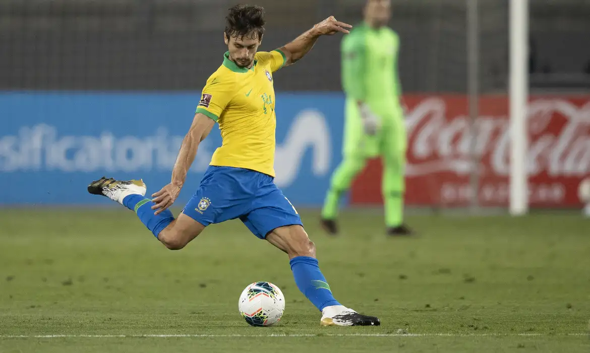 Rodrigo Caio, do Flamengo, é convocado para a seleção brasileira, em 30/05/2021