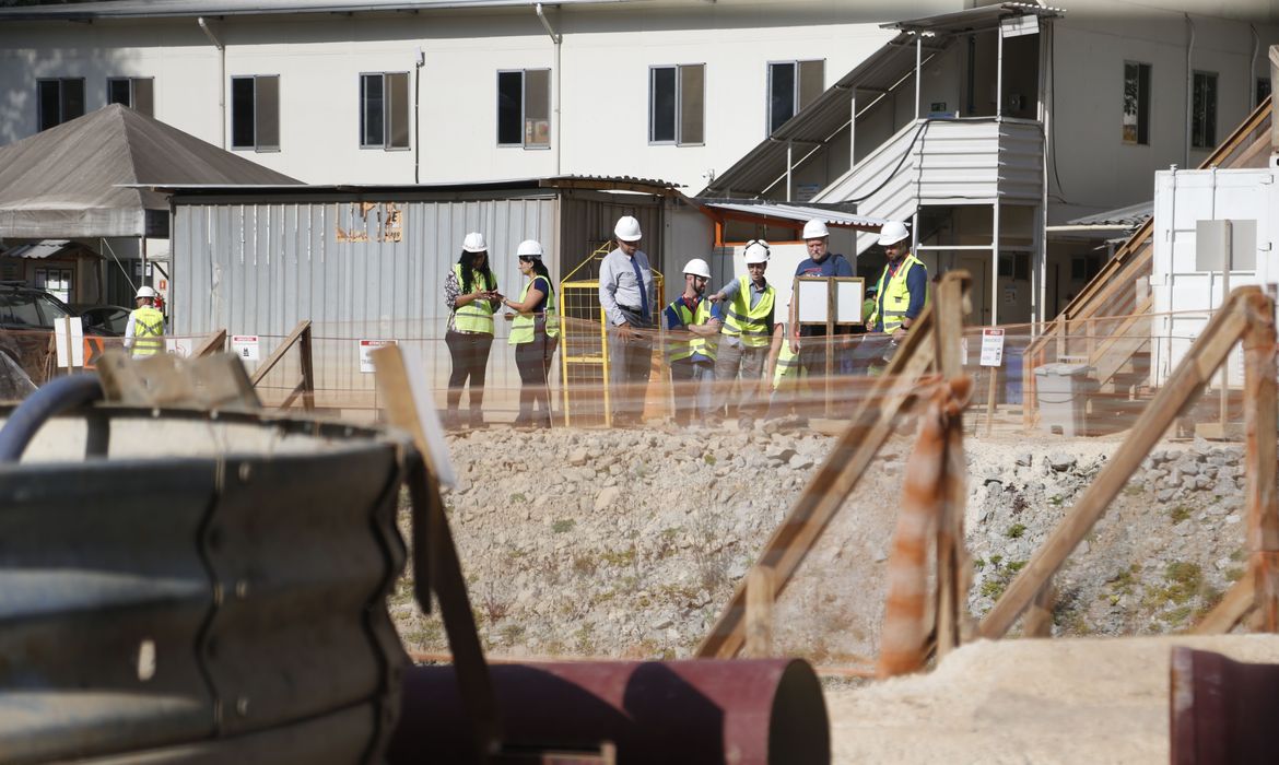 São Paulo (SP), 08.11.2023 - Peritos fazem vistoria no canteiro de obras do metro Linha 6 - Laranja, no bairro do Bexiga, onde foi encontrado um sítio arqueológico, nomeado como Saracura Vai-Vai. Foto: Paulo Pinto/Agência Brasil