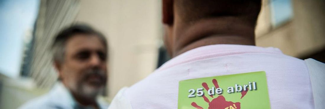 Médico paralização atendimento No Dia Nacional de Alerta aos Planos de Saúde, os médicos manifestam insatisfação com os planos de saúde e reivindicam reajustes dos honorários.
