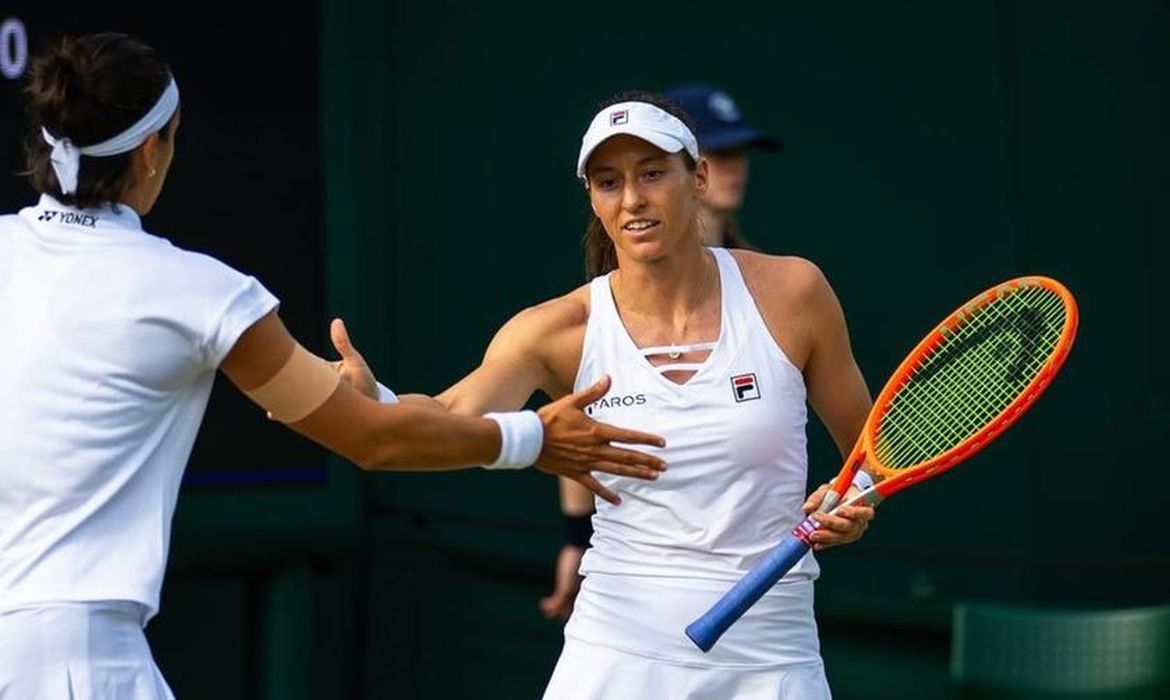 Luisa Stefani e Marcelo Melo são campeões nas duplas em torneios