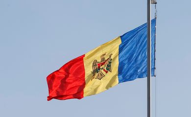 Bandeira da Moldávia em Chisinau