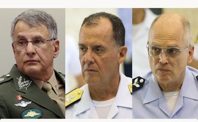 Comandantes Militares