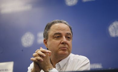 São Paulo (SP), 12/12/2024 - Entrevista coletiva da equipe médica que está cuidando do presidente Lula no hospital. Sírio Libanês. Esq/Dir  DR. José Guilherme Caldas, Dr Rogério Tuma, Dr. Roberto Kalil, Dra Ana Helena Germoglio e Dr. Marcos Stavale. Foto: Paulo Pinto/Agência Brasil