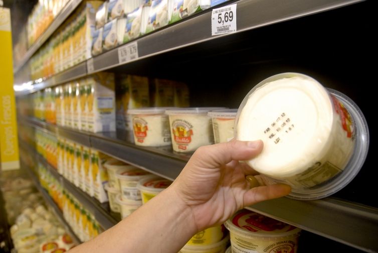 Tânia Rêgo/Arquivo/Agência Brasil Supermercados