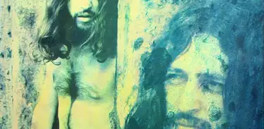 Molhado de suor capa