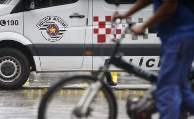 São Paulo (SP) 21/02/2024 - Neste ano, até o último dia 17 de fevereiro, 86 pessoas foram mortas por policiais militares em serviço em todo o estado. Dessas, 15 mortes foram em Santos, 14 em Guarujá, sete em Cubatão e nove em São Vicente, duas em Praia Grande, chegando a 47 mortes em municípios da Baixada Santista.
Foto: Paulo Pinto/Agência Brasil