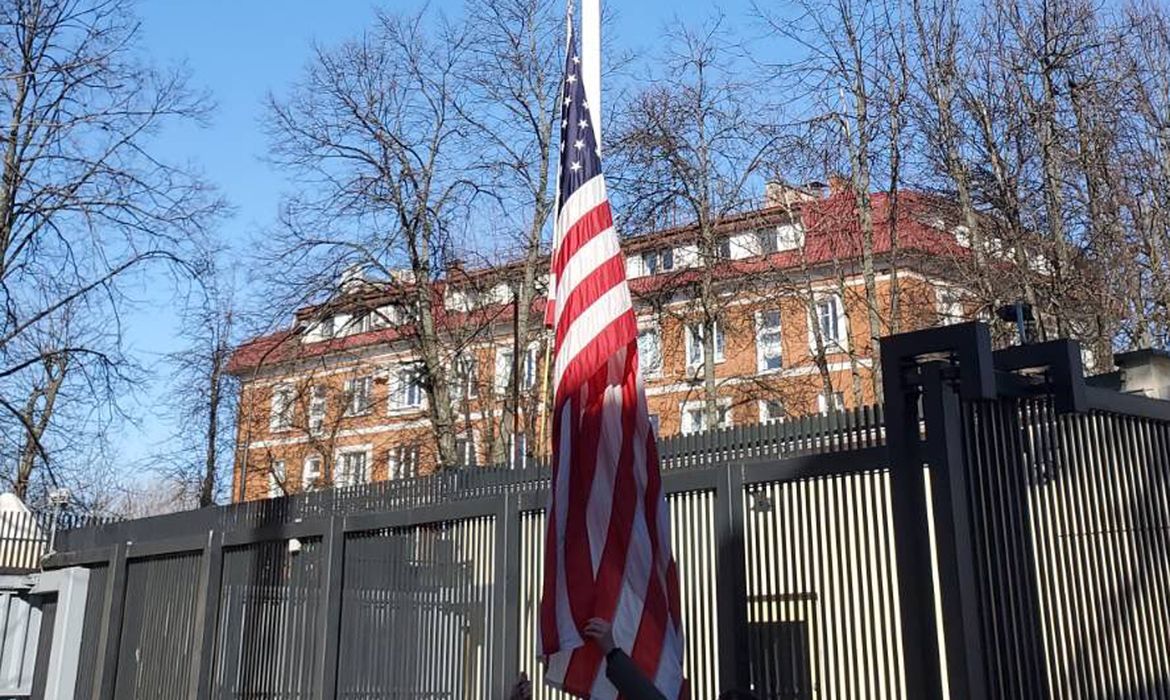 Photo released by the U.S Embassy in Minsk, Belarus, on Monday Feb 28, 2022 shows staffs of the mission withdraw the American