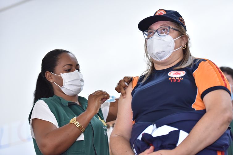 19-01-2021 Prefeitura de Manaus inicia campanha de vacinação contra Covid-19 Fotos: Dhyeizo Lemos / Semcom