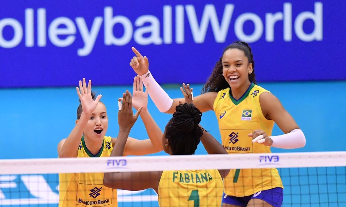 Brasil vence Camarões e chega a sexta vitória na Copa do Mundo do Japão