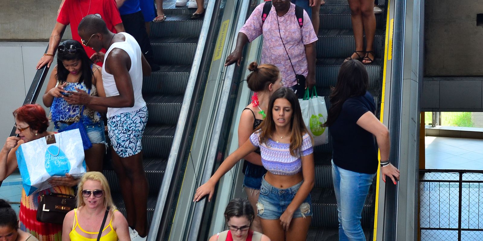 Survey Shows 86 Of Brazilian Women Have Experienced Street Harassment Survey Shows 86 Of Brazilian Women Have Experienced Street Harassment