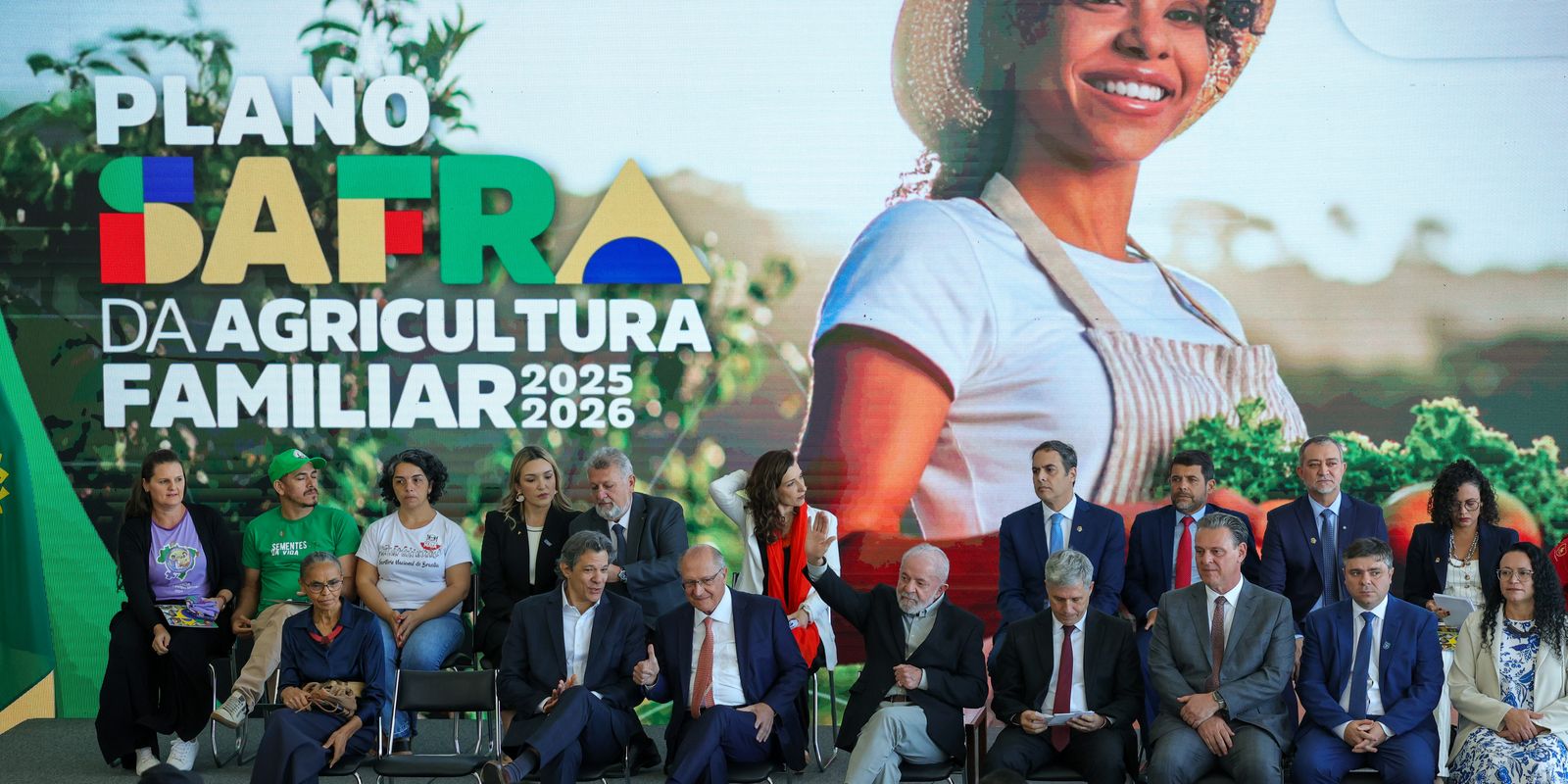 Plano Safra 25/26 prevê R$ 89 bilhões para agricultura familiar Plano Safra 25/26 prevê R$ 89 bilhões para agricultura familiar
