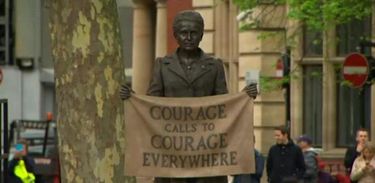 Londres inaugurou estátua em homenagem à sufragista Millicent Fawcett