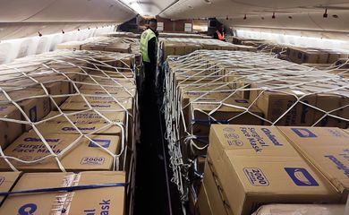 Operação especial do Governo Federal para combate à Covid-19 atinge 135 milhões de máscaras transportadas