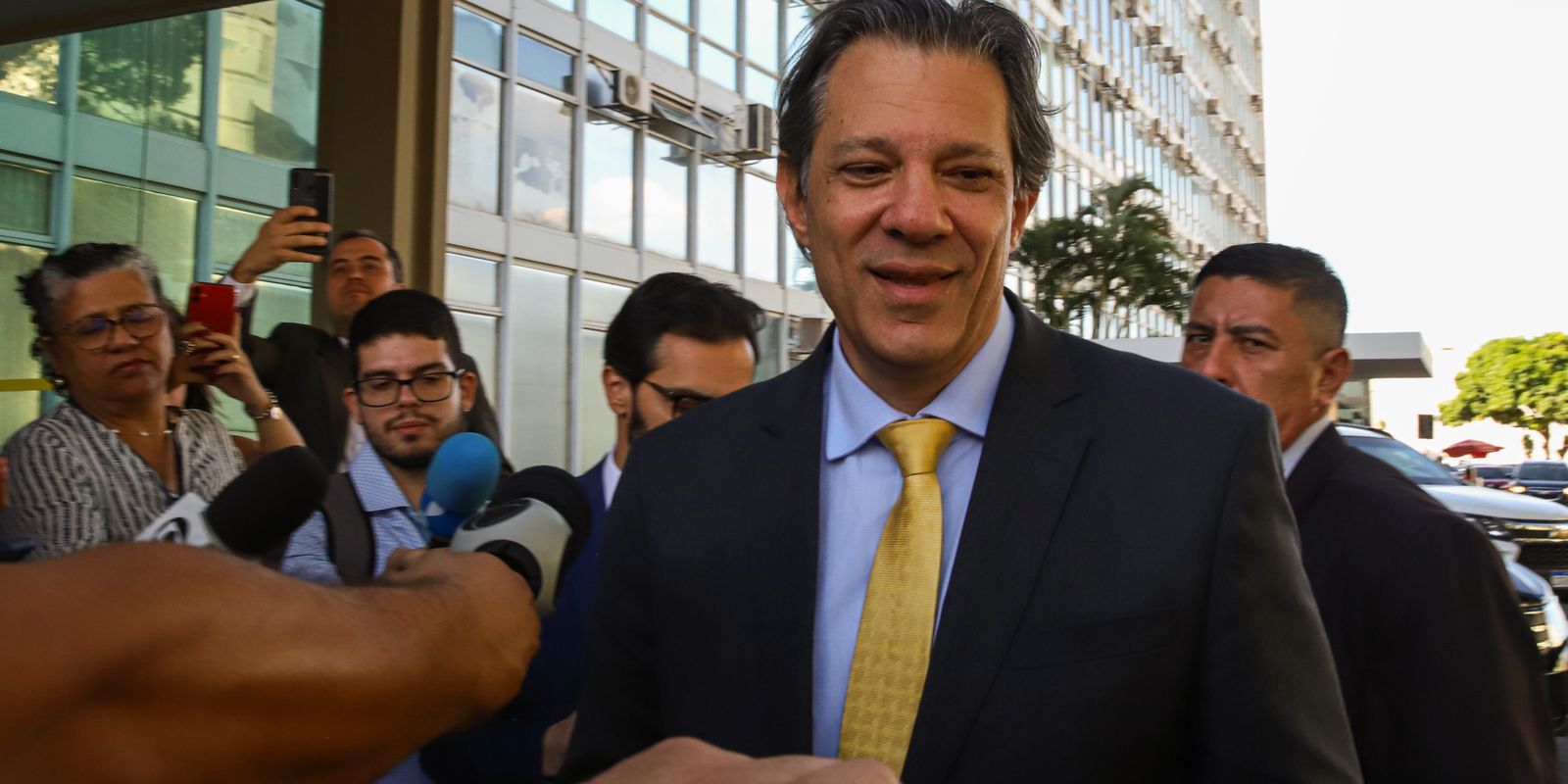 Haddad enviará projeto sobre ajudas a investimentos de empresas