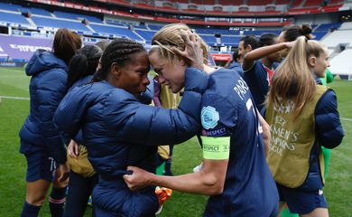 Reprodução/Twitter/PSG Féminines Champions PSG elimina pentacampeão Lyon: 2 a 1
