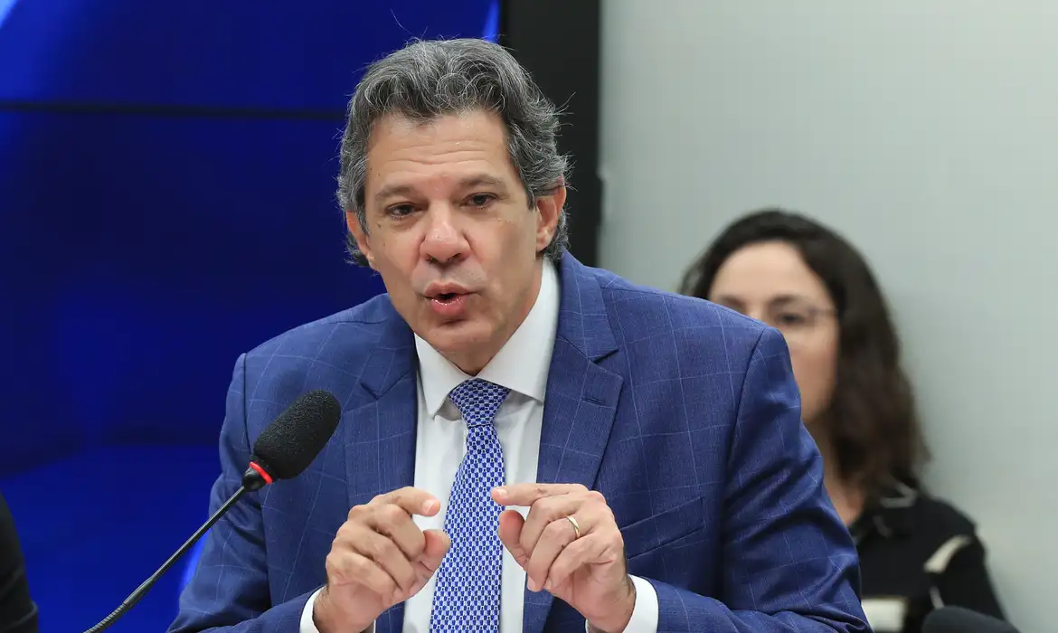 Brasília (DF), 11/06/2025  - O ministro da Fazenda, Fernando Haddad, durante audiência pública conjunta,  promovida pelas comissões de Finanças e Tributação e de Fiscalização Financeira e Controle da Câmara dos Deputados. Foto: Lula Marques/Agência Brasil