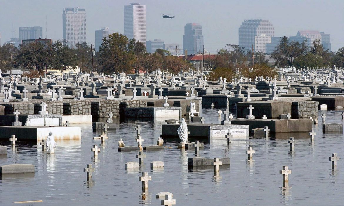 Passagem do  furacão Katrina, que devastou Nova Orleans, completa 10 anos  