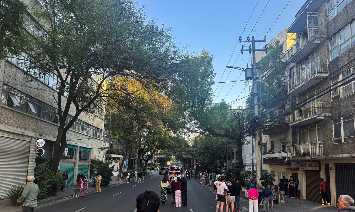 Terremoto de magnitude 6,5 atinge o M�xico; n�o h� relatos de feridos
