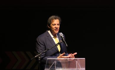 São Paulo (SP), 25/05/2023 -  O ministro da Fazenda, Fernando Haddad, participa de evento do Dia da Indústria na Federação das Indústrias do Estado de São Paulo - Fiesp. Foto: Rovena Rosa/Agência Brasil