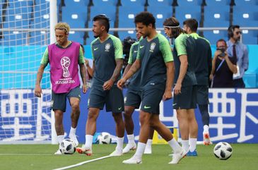 Brasil estreia na Copa contra a Suiça