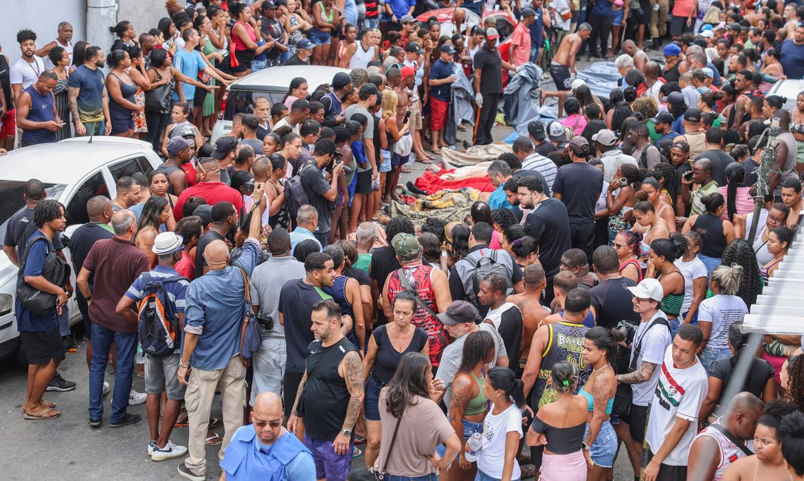 PF diz que PM do Rio ainda não entregou imagens da Operação Contenção