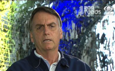 O presidente eleito, Jair Bolsonaro, concede entrevista a José Luiz Datena.