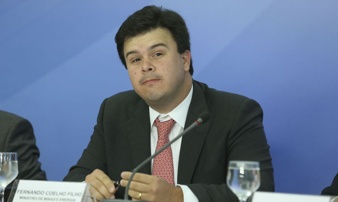 Brasília - O ministro de Minas e Energia, Fernando Coelho Filho, fala sobre os novos projetos de concessões à iniciativa privada (Valter Campanato/Agência Brasil)