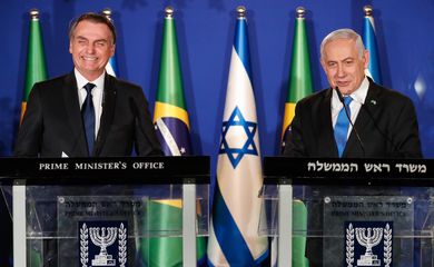 O presidente da República, Jair Bolsonaro, e o primeiro-ministro de Israel, Benjamin Netanyahu, durante declaração conjunta em Jerusalém.