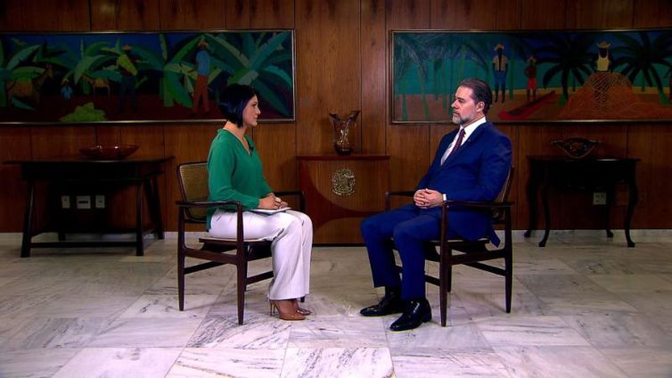Ministro Dias Toffoli conversa com Roseann Kennedy
