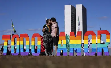 Associações pedem reparação a LGBTQIA+ perseguidos na ditadura