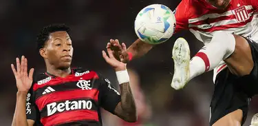 Gonzalo Plata em ação pelo Flamengo