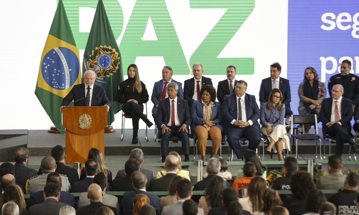 Brasília (DF), 21/07/2023 - O presidente Luiz Inácio Lula da Silva participa de cerimônia de lançamento do Programa de Ação na Segurança (PAS), no Palácio do Planalto. Foto: Marcelo Camargo/Agência Brasil