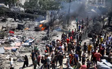 Gaza-14/07/2024 Rescaldo de um ataque israelense a um acampamento na área de Al-Mawasi em Khan Younis. Reuters/Mohammed Salem/Proibida reprodução
