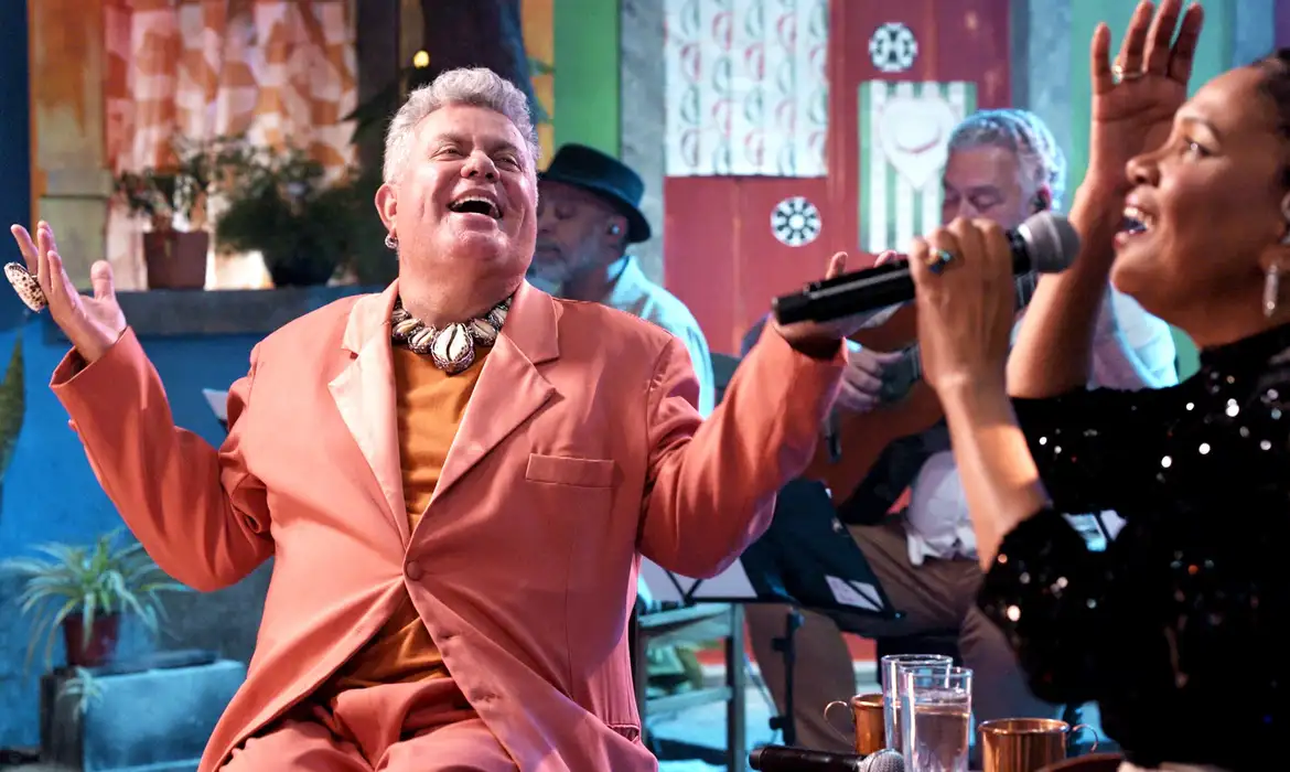 Rio de Janeiro- 21/02/2025-Samba na Gamboa, da TV Brasil, recebe Milton Cunha para falar sobre desfiles históricos.-Divulgação-TV-Brasil