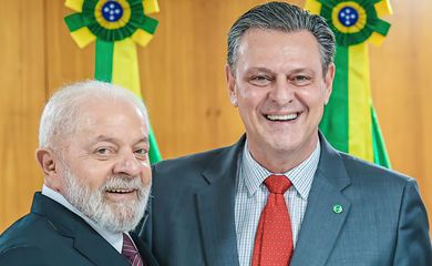 26/10/2023, O presidente Lula e o Ministro da Agricultura, Pecuária e Abastecimento do Brasil, Carlos Fávaro. Foto: Ricardo Stuckert/ PR