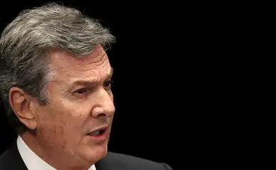 Moraes determina apreensão do passaporte diplomático de Collor 
