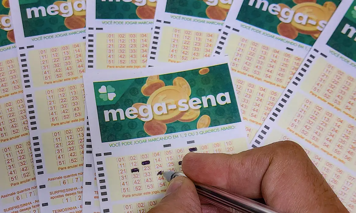 Mega Sena acumula e prêmio vai a R$ 67 milhões | Agência Brasil