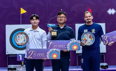 Marcus D'Almeida é bronze na Copa do Mundo de Tiro com Arco, em 20/10/2024