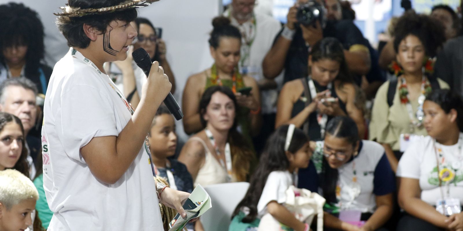 COP30 e Dia Mundial da Criança: jovens debatem futuro e desafios climáticos em Belém