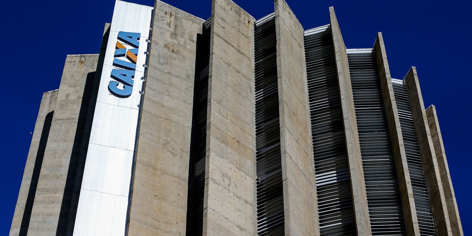 Crédito imobiliário da Caixa bate recorde em agosto