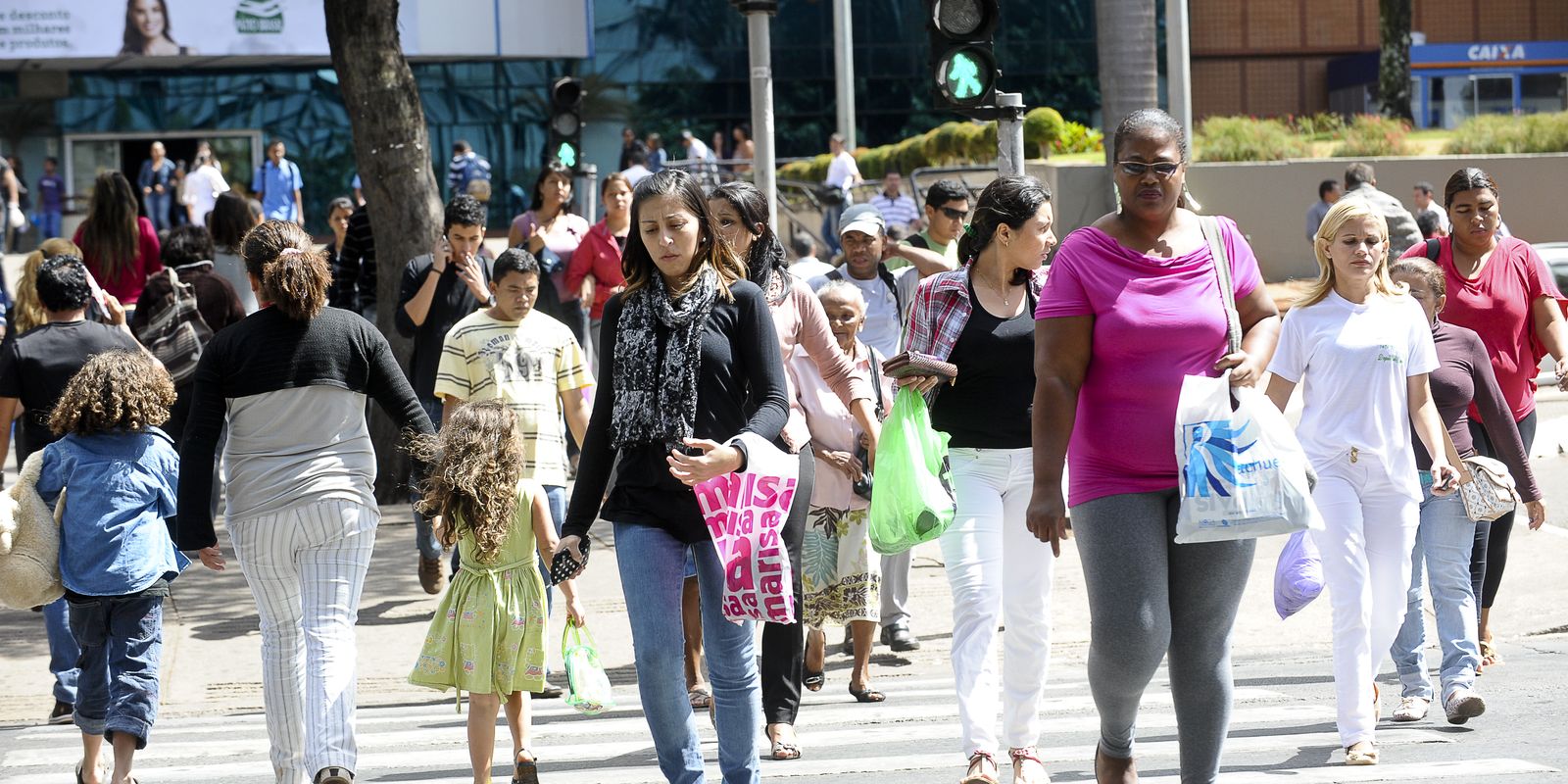 População com mais de 65 anos sobe para 10,5% em 2022