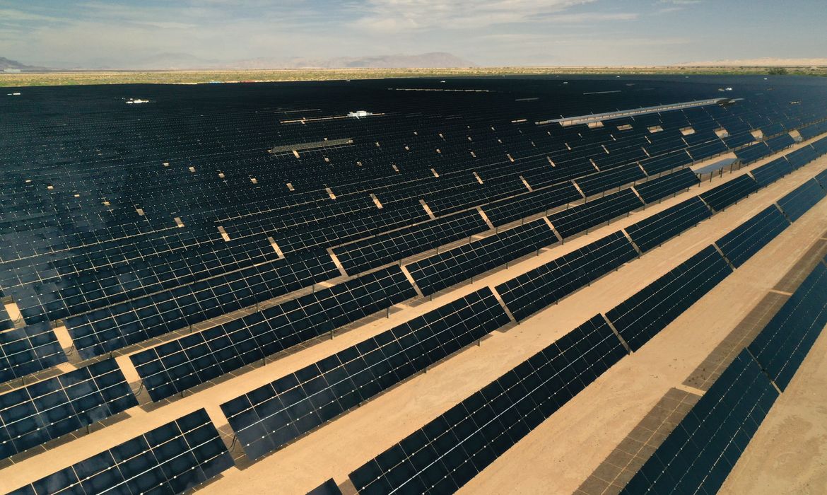 FILE PHOTO: Arrays of photovoltaic solar panels are seen at the Tenaska Imperial Solar Energy Center South as the spread of the coronavirus disease (COVID-19) continues in this aerial photo taken over El Centro, California