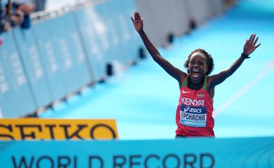 World Athletics Half Marathon Championships / Queniana Jepchirchir vence