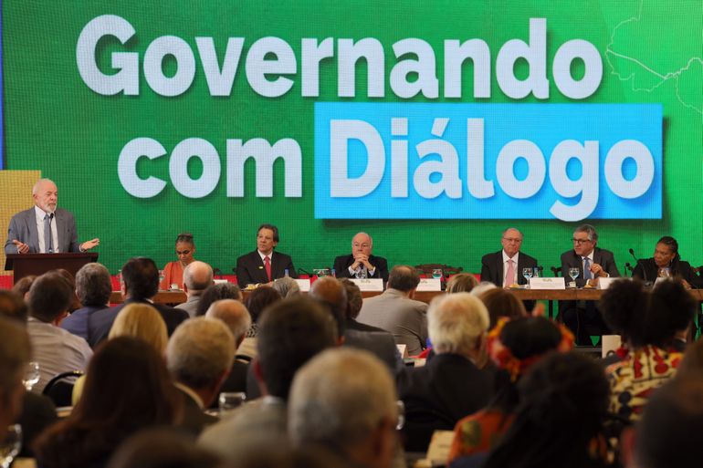 Brasília (DF), 27/06/2024 - O presidente Luiz Inácio Lula da Silva participa da 3ª Reunião Plenária do Conselho de Desenvolvimento Econômico Social Sustentável (CDESS), no Palácio do Itamaraty. Foto: Antônio Cruz/Agência Brasil